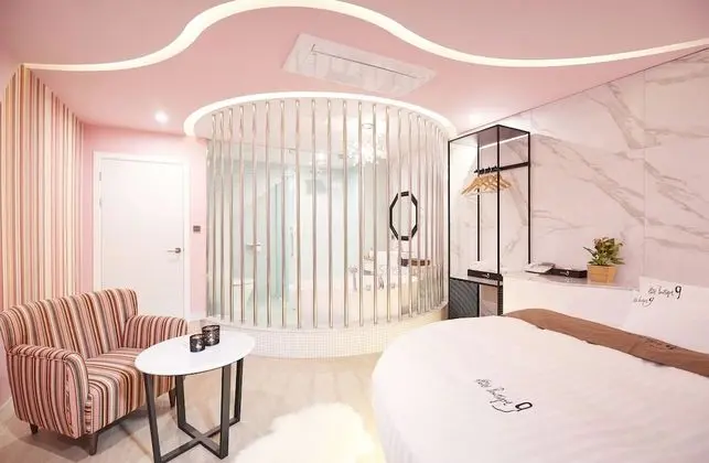 Oriental Suite