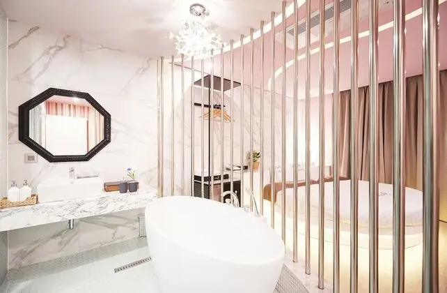 Oriental Suite