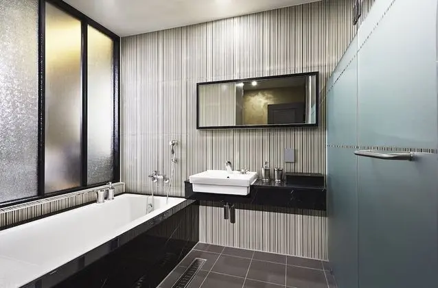 Customized Suite Twin (bigger than most rooms in seoul)