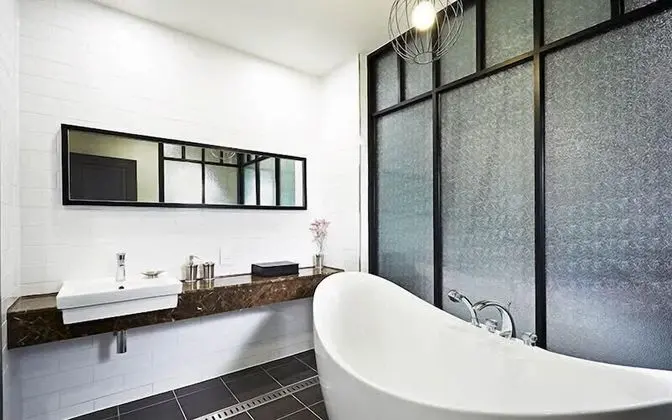 Customized Suite Twin (bigger than most rooms in seoul)