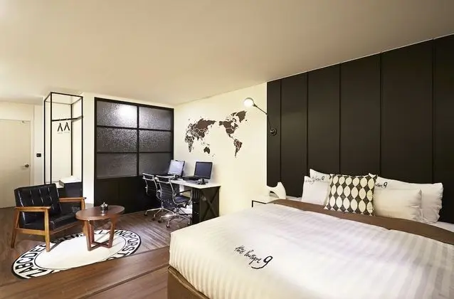 Deluxe Tek Büyük Yataklı Oda (bigger than most rooms in seoul)