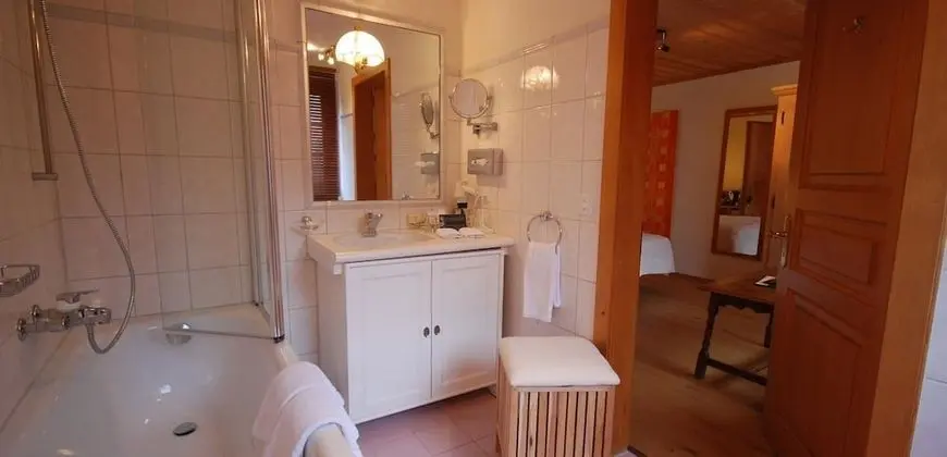 Tek Büyük Yataklı Oda