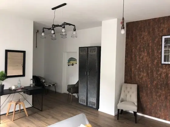 Comfort Tek Büyük Yataklı Oda