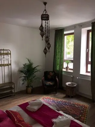 Comfort Tek Büyük Yataklı Oda