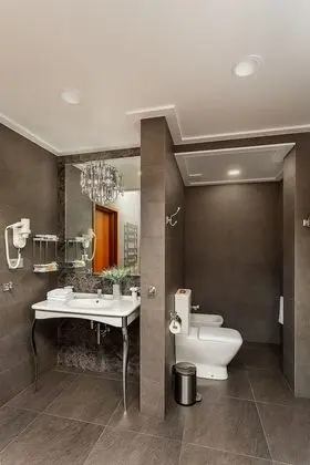 Grand Apart Daire, Sauna (Suite with Sauna)