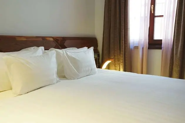 Classic Tek Büyük Yataklı Oda