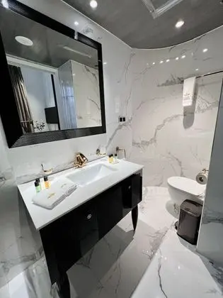 Classic Tek Büyük Yataklı Oda