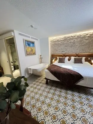 Deluxe Tek Büyük Yataklı Oda