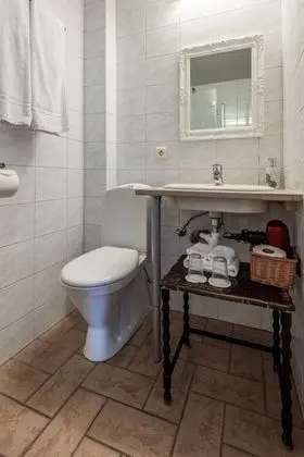 Standard Tek Büyük veya İki Ayrı Yataklı Oda