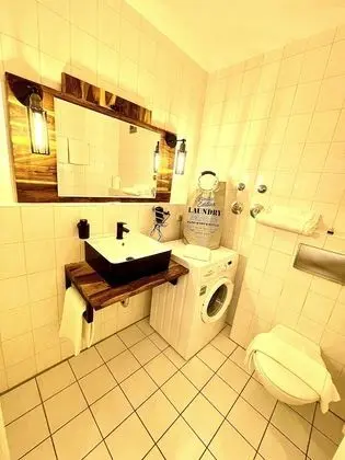 Exclusive Stüdyo Süit