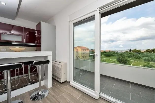 Apart Daire, 2 Yatak Odası, Havuz Manzaralı (1)