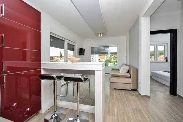 Apart Daire, 2 Yatak Odası, Havuz Manzaralı (1)