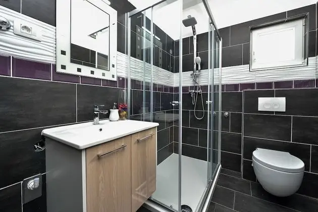 Apart Daire, Havuz Manzaralı, Zemin Kat