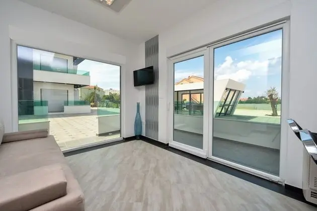 Apart Daire, Zemin Kat (2)