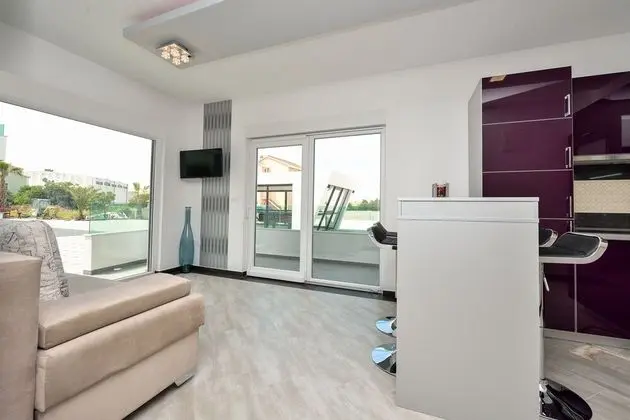 Apart Daire, Zemin Kat (2)