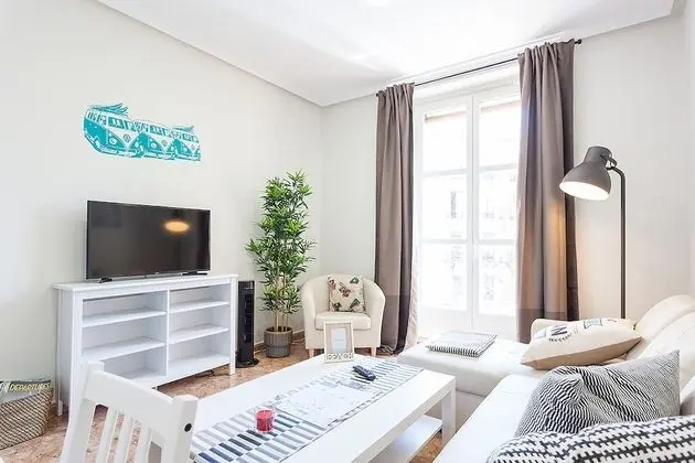 Design Apart Daire, 1 Yatak Odası (Stunning Urban Apt. Historic District)