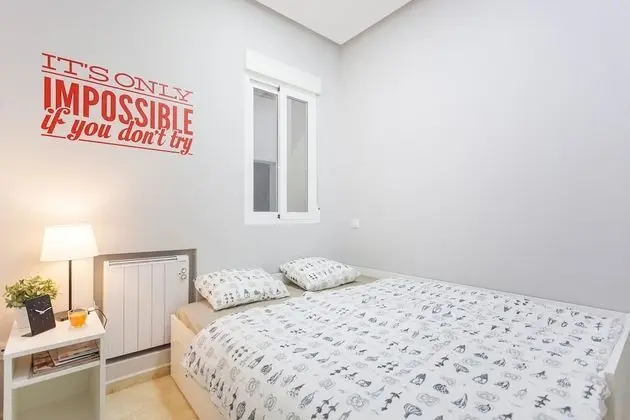 Design Apart Daire, 2 Yatak Odası (Beautiful Apt. Historic District -Sol)
