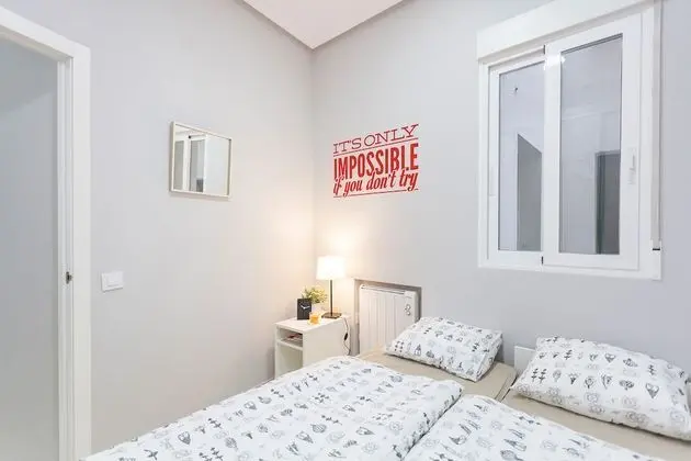 Design Apart Daire, 2 Yatak Odası (Beautiful Apt. Historic District -Sol)