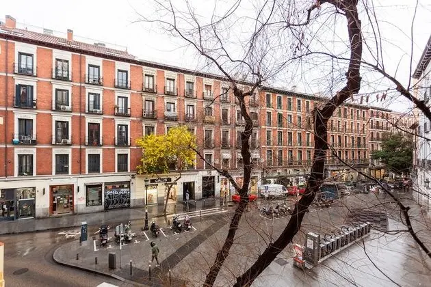 Design Apart Daire, 2 Yatak Odası (Beautiful Apt. Historic District -Sol)
