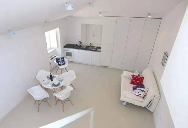 Deluxe Stüdyo (Third Floor)
