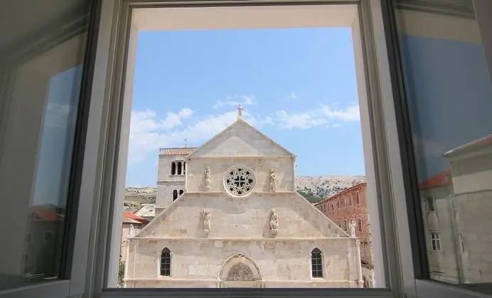Deluxe Stüdyo (Third Floor)