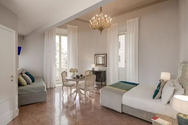 Junior Tek Büyük veya İki Ayrı Yataklı Oda, Birden Çok Yatak, Sigara İçilmez, Balkon