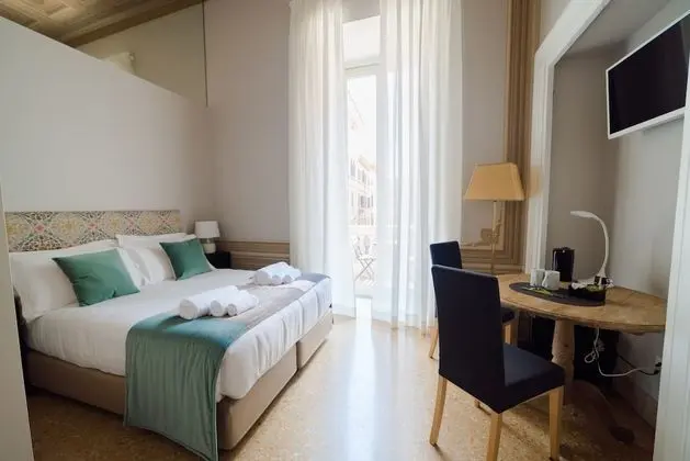 Superior Tek Büyük veya İki Ayrı Yataklı Oda, Sigara İçilmez, Balkon