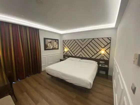 Executive Tek Büyük Yataklı Oda