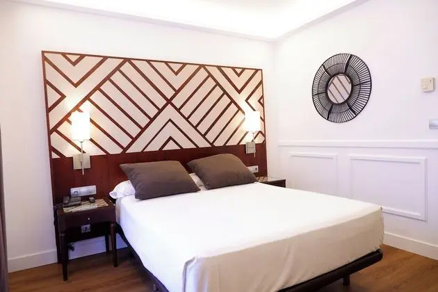 Executive Tek Büyük Yataklı Oda