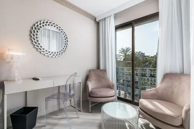 Deluxe Tek Büyük Yataklı Oda (Paseo)