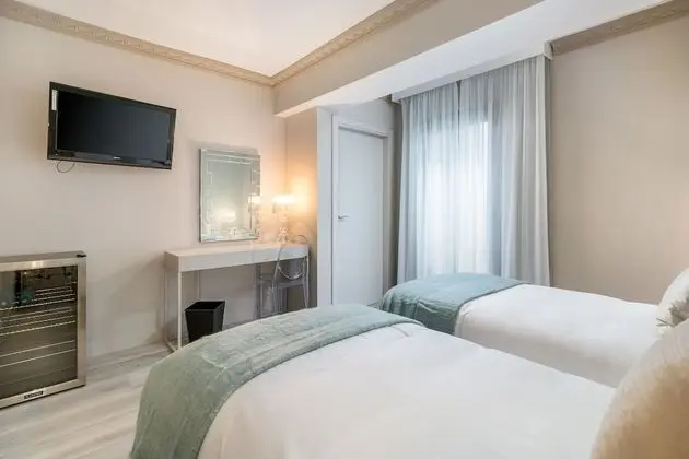 Standard Büyük Yataklı Tek Kişilik Oda, Şehir Manzaralı (Promenade)