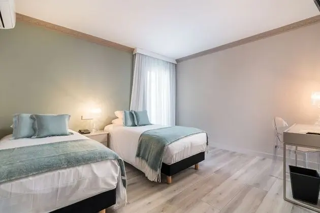 Standard Büyük Yataklı Tek Kişilik Oda, Şehir Manzaralı (Promenade)