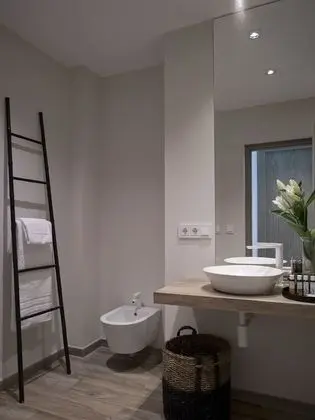 Classic Tek Büyük veya İki Ayrı Yataklı Oda