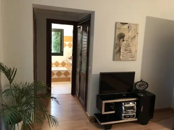 Süit, 1 Büyük (Queen) Boy Yatak, Bahçe Manzaralı