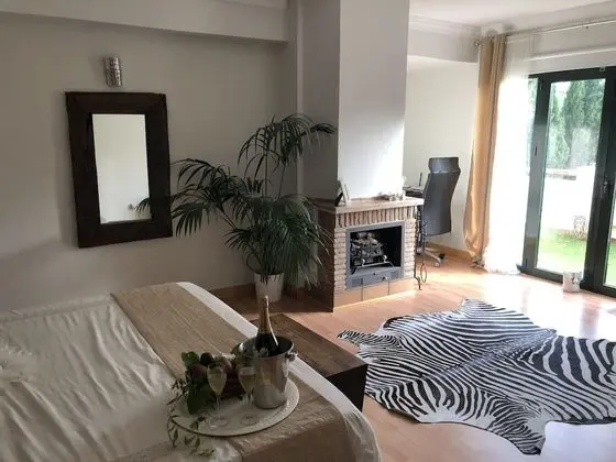 Süit, 1 En Büyük (King) Boy Yatak, Jakuzi