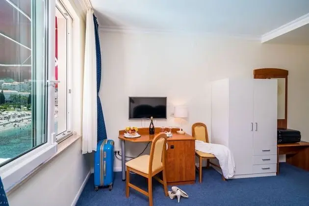 Tek Büyük veya İki Ayrı Yataklı Oda