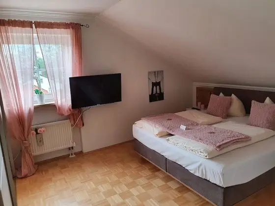Basic Dört Kişilik Oda