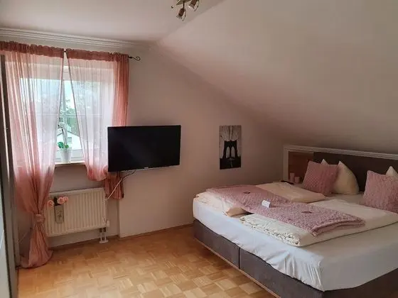 Basic Dört Kişilik Oda