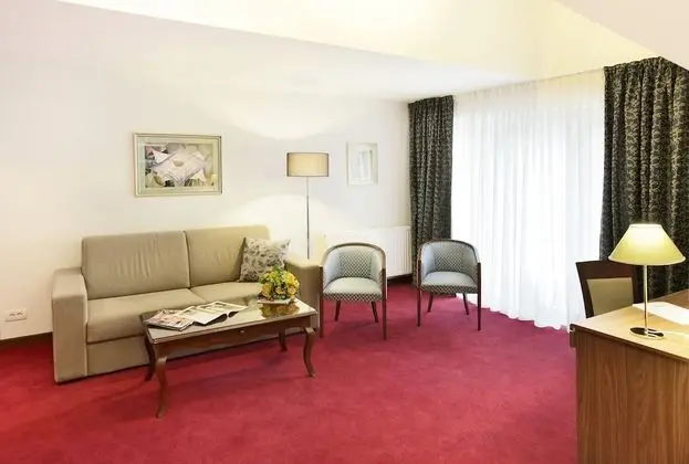 Executive Süit (2 Adults with Spa Access)