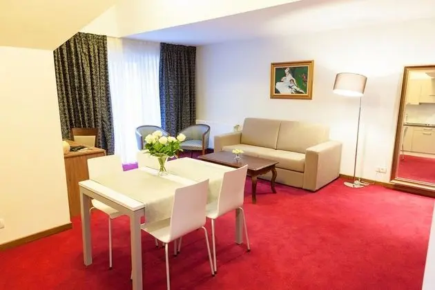 Executive Süit (2 Adults with Spa Access)