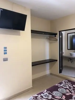 Tek Kişilik Oda, 1 Büyük (Queen) Boy Yatak