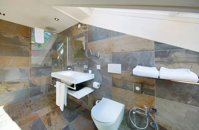 Junior Çatı Katı (Loft)