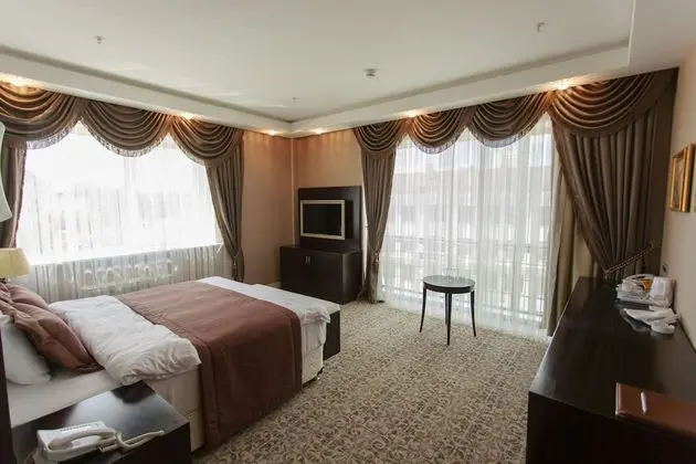 Superior Tek Büyük Yataklı Oda