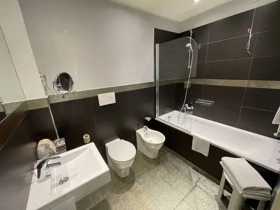 Deluxe Büyük Yataklı Tek Kişilik Oda