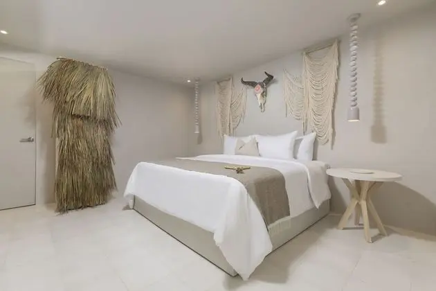 Luxury Tek Büyük Yataklı Oda, 1 Büyük (Queen) Boy Yatak, Havuz Kenarı