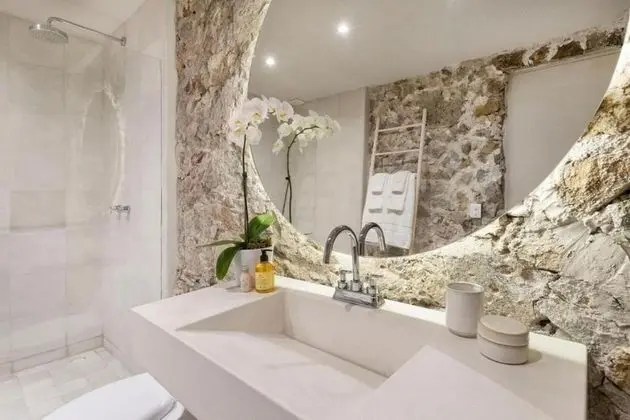 Luxury Tek Büyük Yataklı Oda, 1 Büyük (Queen) Boy Yatak, Havuz Kenarı
