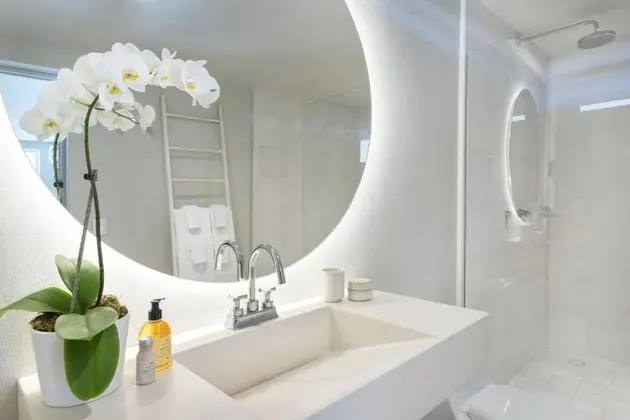 Luxury Tek Büyük Yataklı Oda, 1 Büyük (Queen) Boy Yatak, Havuz Kenarı