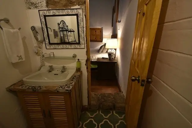 Deluxe Tek Büyük Yataklı Oda, 1 Büyük (Queen) Boy Yatak