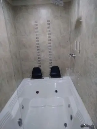 Deluxe Tek Büyük Yataklı Oda, Jakuzi