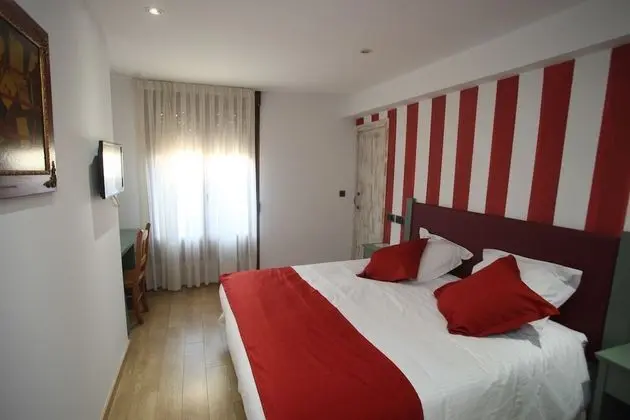 Superior Tek Büyük veya İki Ayrı Yataklı Oda, Balkon
